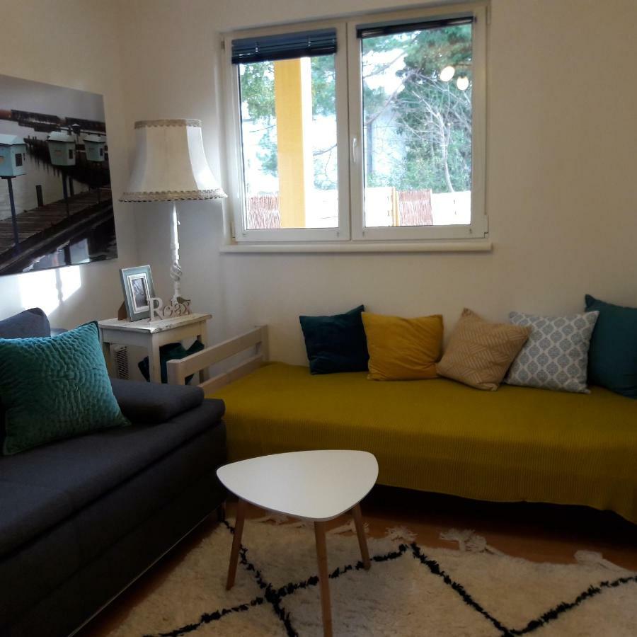 Bungalow At Lake Alte Donau فيينا المظهر الخارجي الصورة